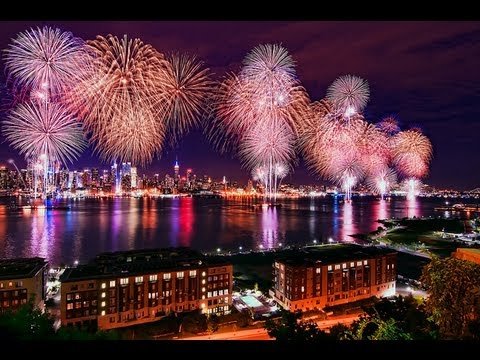 Top 20 Fireworks Displays For July