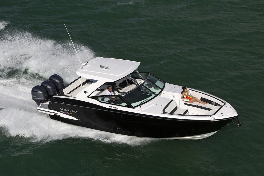 Monterey 385se Among The Best Bowriders Of America Monterey Boats