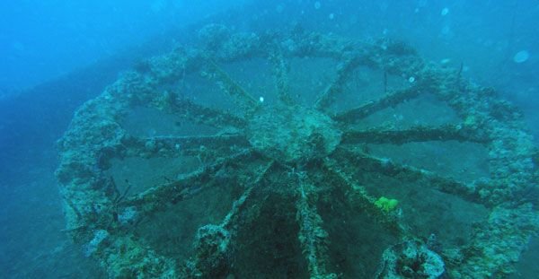 Famous Shipwrecks: The Thunderbolt