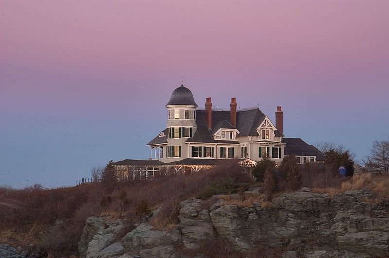 The Light at Castle Hill