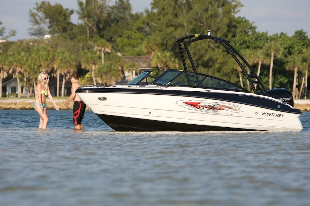 MONTEREY BOATS INTRODUCES BLACKFIN SERIES OF BOATS Monterey Boats