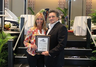 Monterey Boats Awards Top CSI Dealers