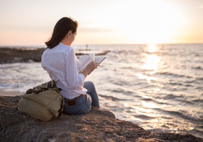 7 Fun Ways To Combine Your Love Of Books & Boating