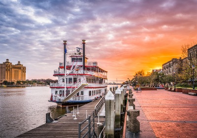 A Spooky, Splashing Savannah Adventure