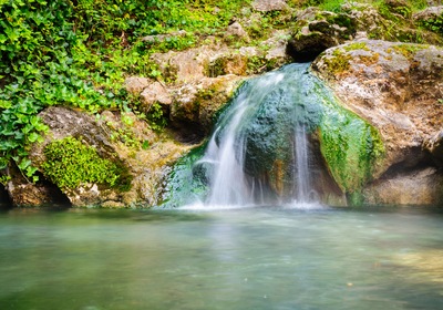 Amazing Arkansas: From Hot Springs To Boating Thrills