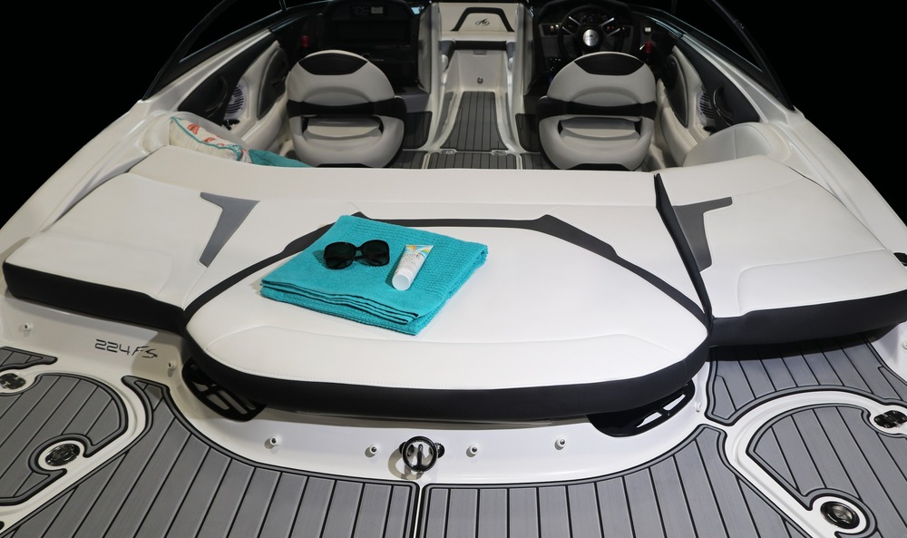 How To De-Winterize Your Sport Boat In 5 Easy Steps