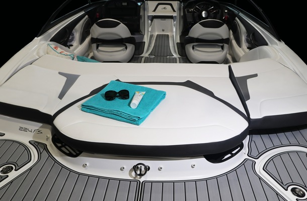 How To De-Winterize Your Sport Boat In 5 Easy Steps