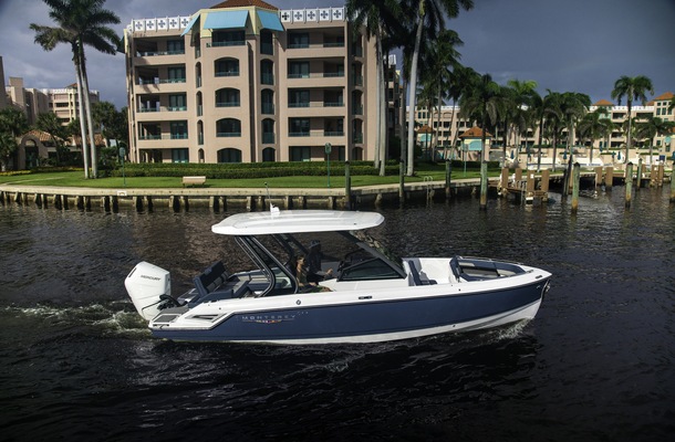 Ways to Celebrate Getting Your New Boat