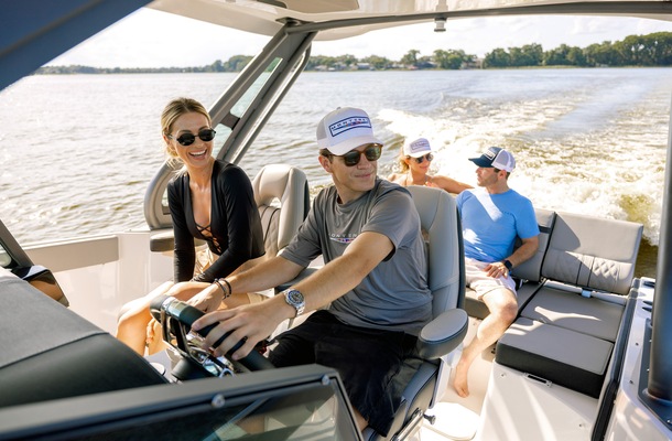Boating Lifestyle: How Boating Improves Your Health