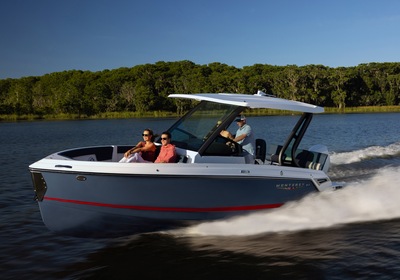 Monterey Boats Elite 25 OB Named Boating Industry Top Product