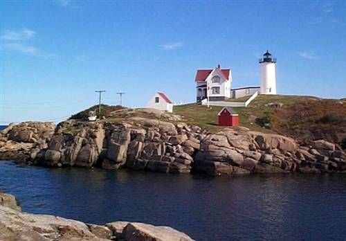 A Day at the Cape Neddick Lighthouse