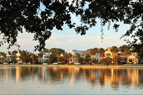 The Charleston In-Water Boat Show