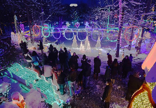 Holiday Inspiration: The Most Impressive Light Displays