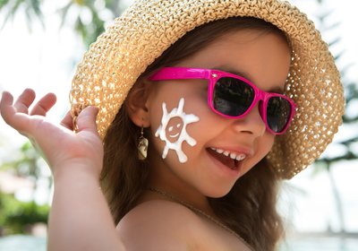 Sunscreen Protection Day: 5 Sunscreen Myths