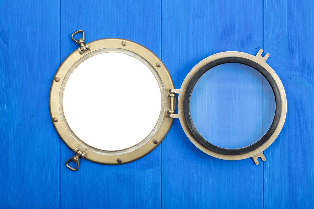 Porthole Décor: A Maritime Relic Turned Conversation Piece