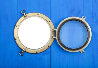 Porthole Décor: A Maritime Relic Turned Conversation Piece