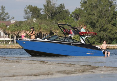 Simple Family Boat Trips: Just Like Comfort Food