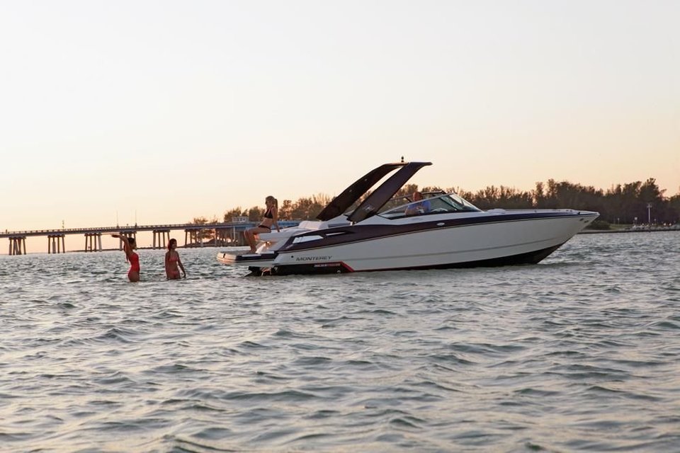 Boat Review Monterey 298SS Top Notch Marine